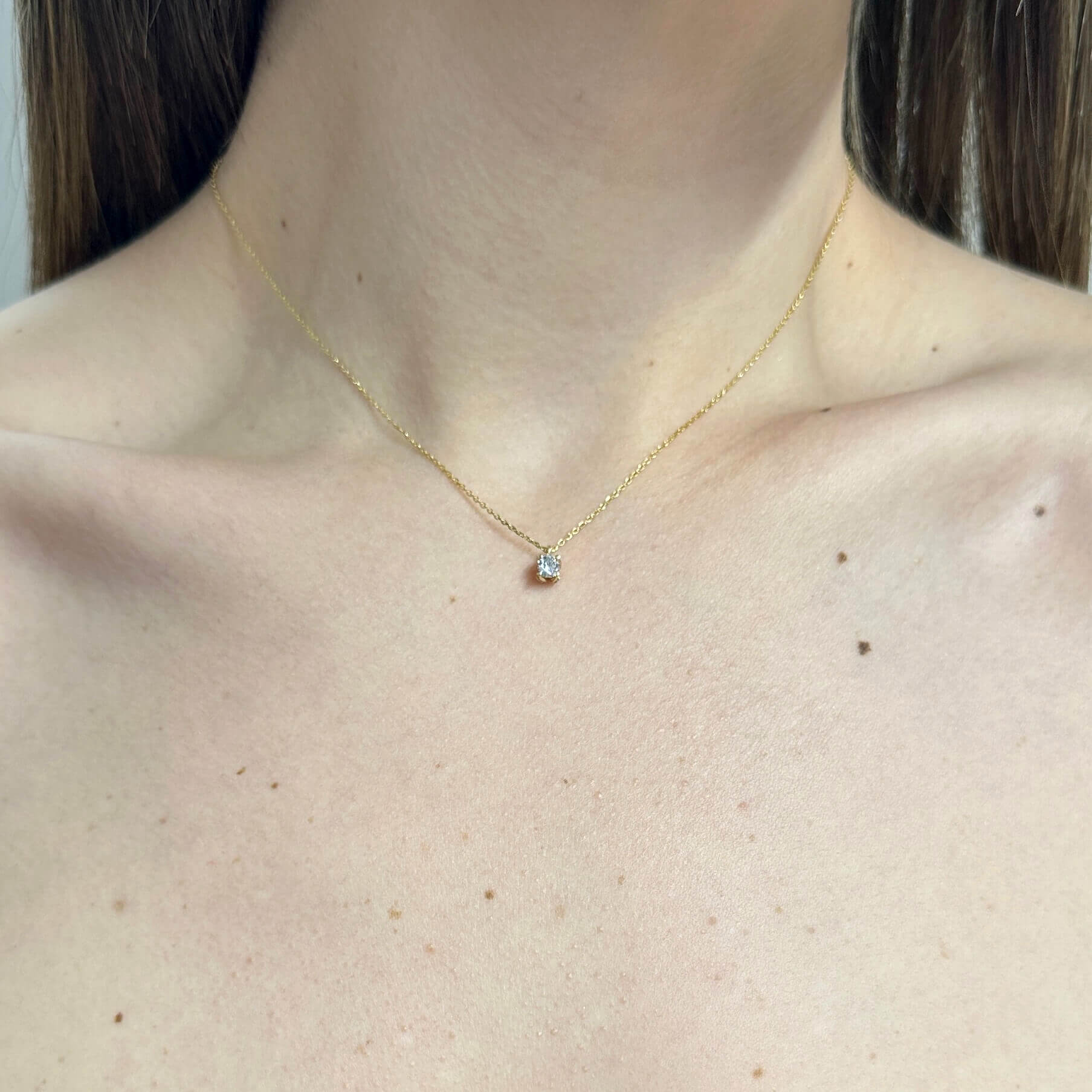 Χρυσό κολιέ