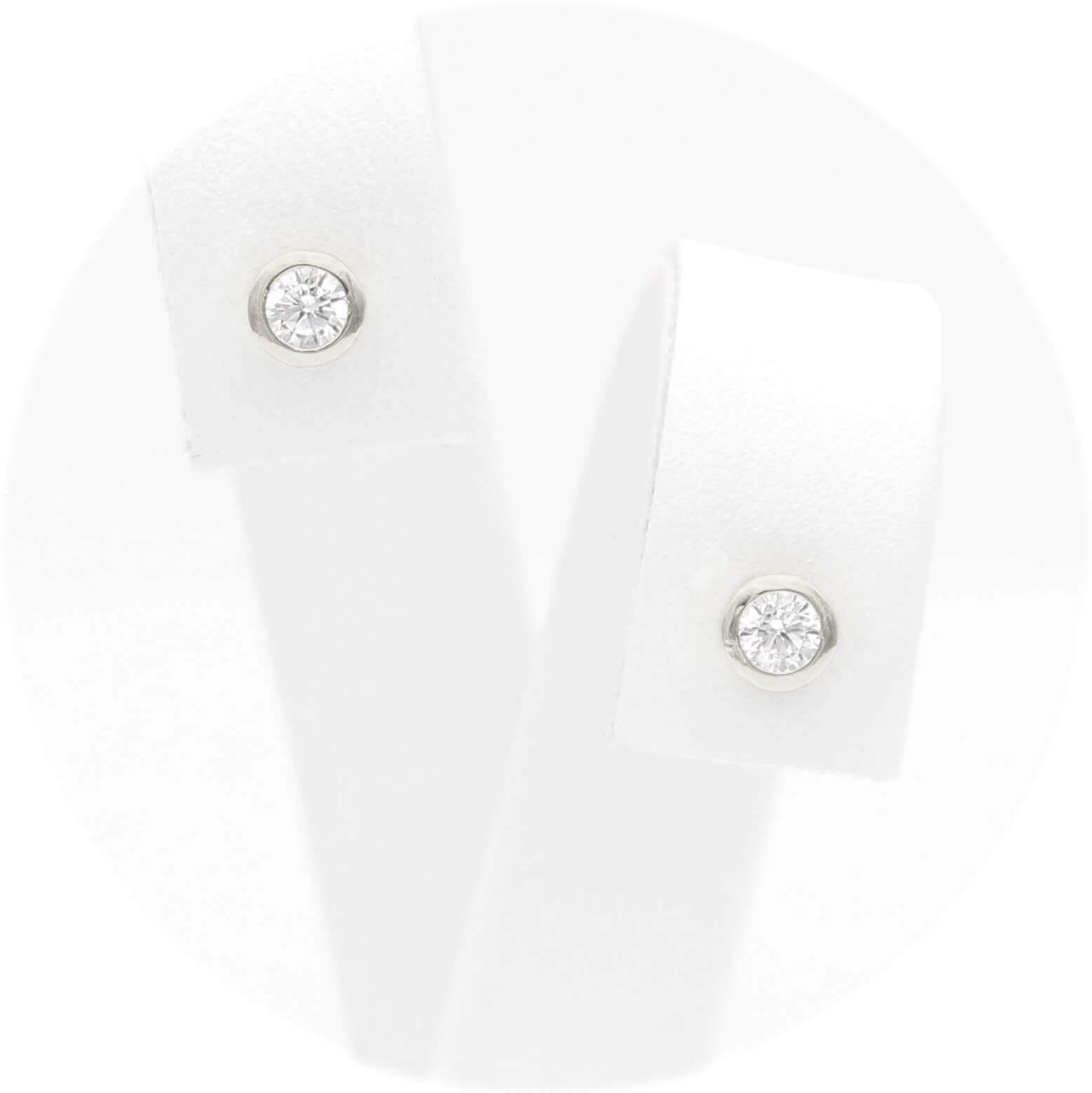 Ασημένια σκουλαρίκια με πέτρες ζιργκόν 4.20mm