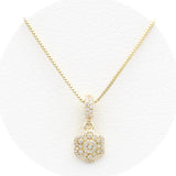 Επίχρυσο ασημένιο κολιέ με λευκά ζιργκόν