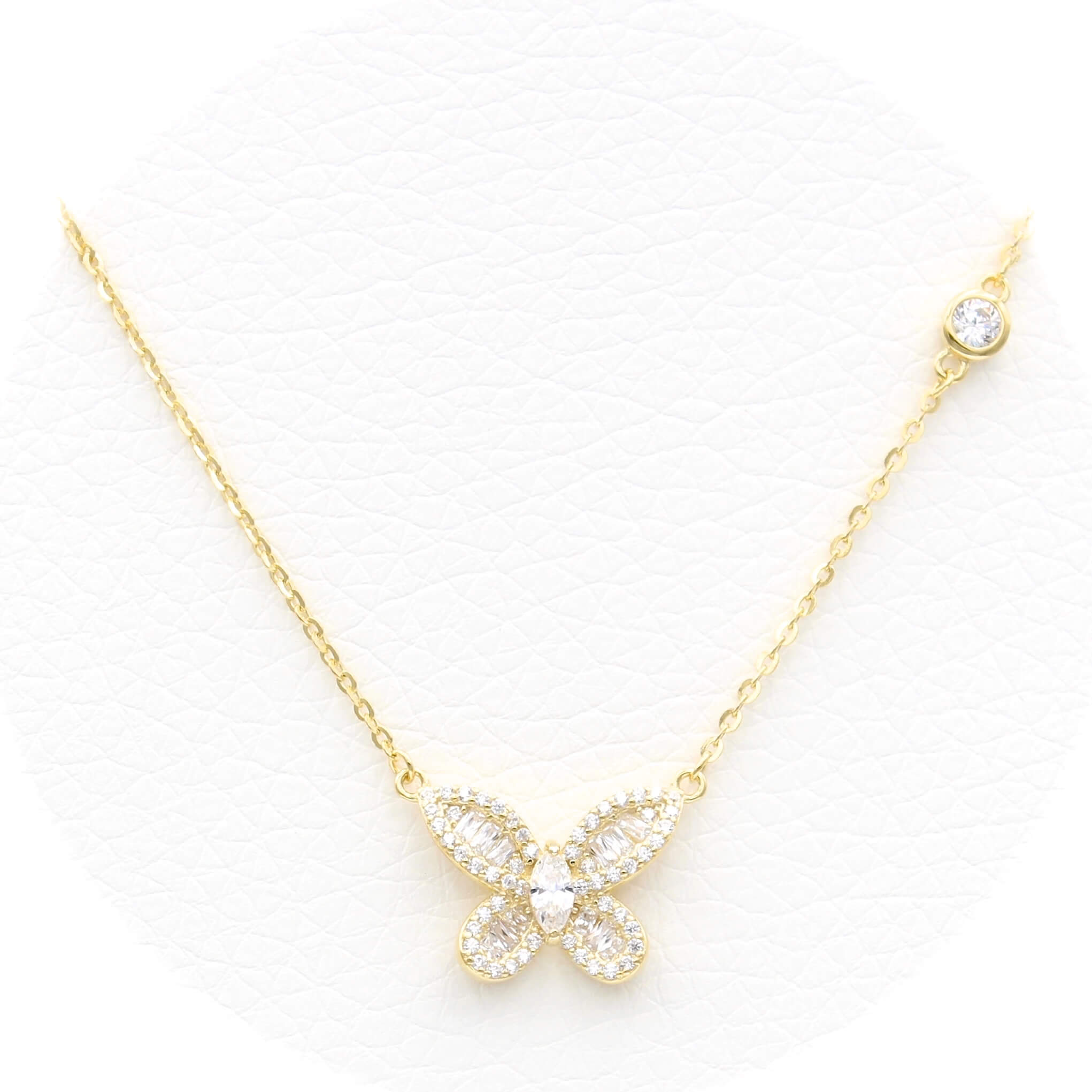 Επίχρυσο ασημένιο κολιέ με μοτίφ πεταλούδα