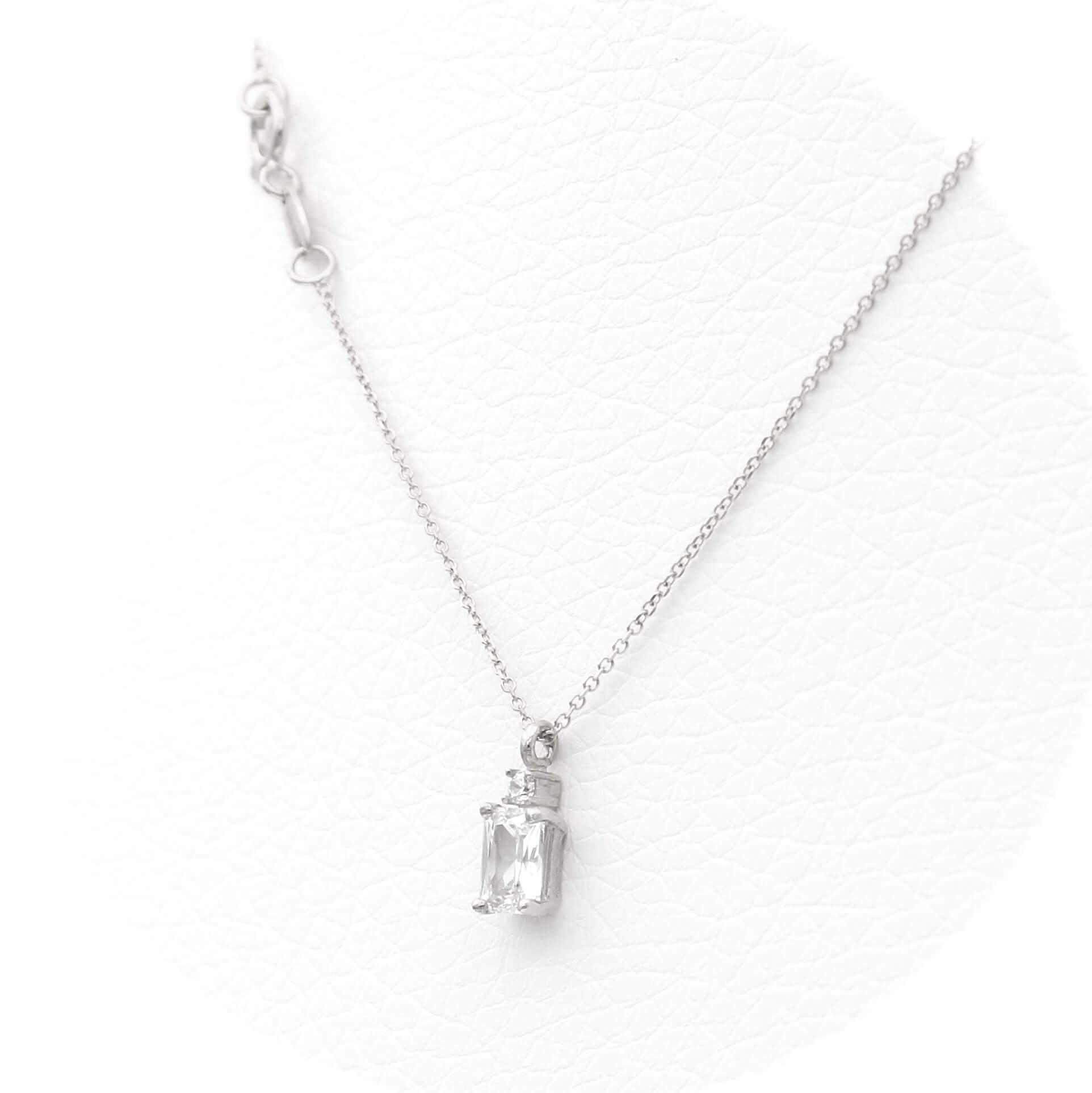 Λευκόχρυσο κολιέ