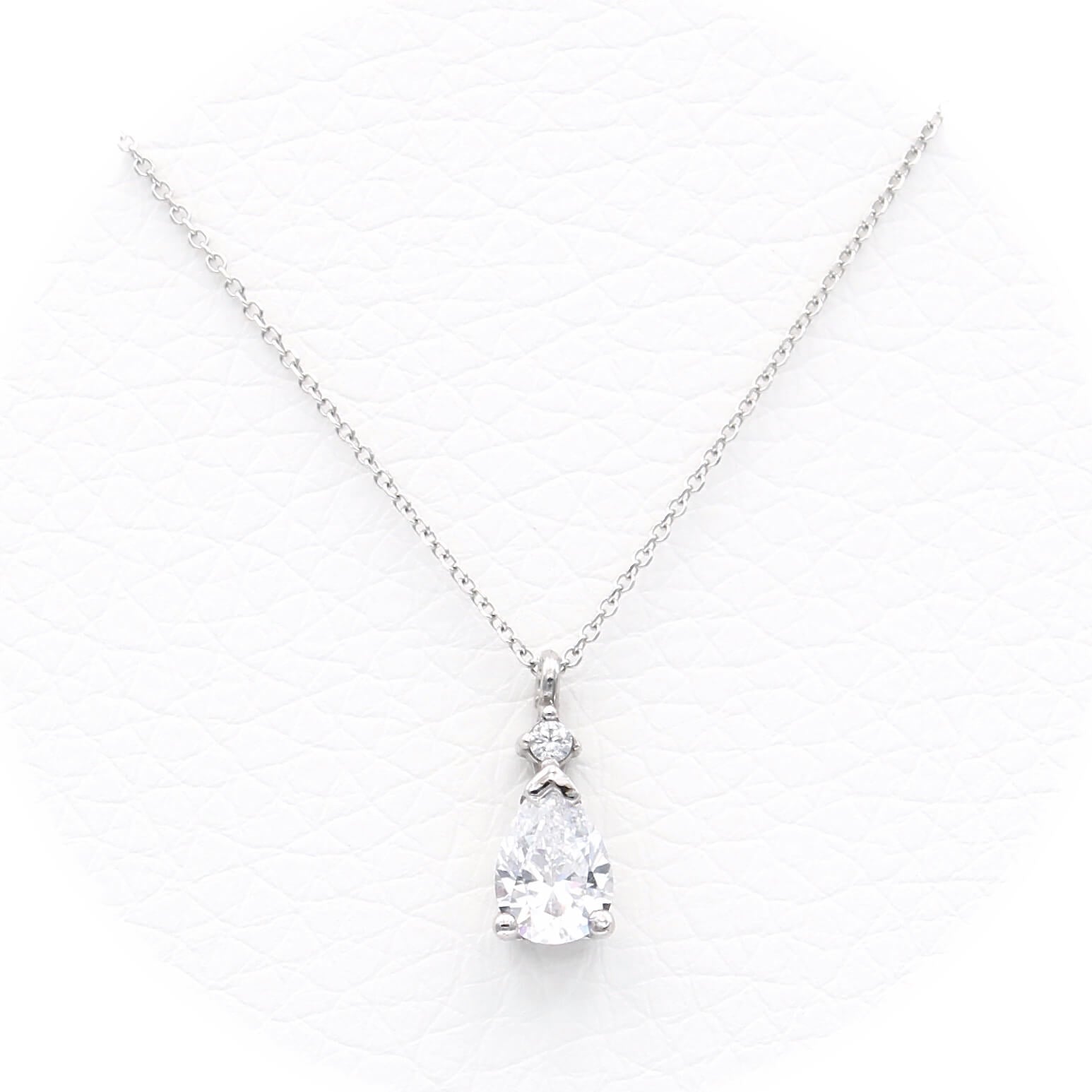 Λευκόχρυσο κολιέ