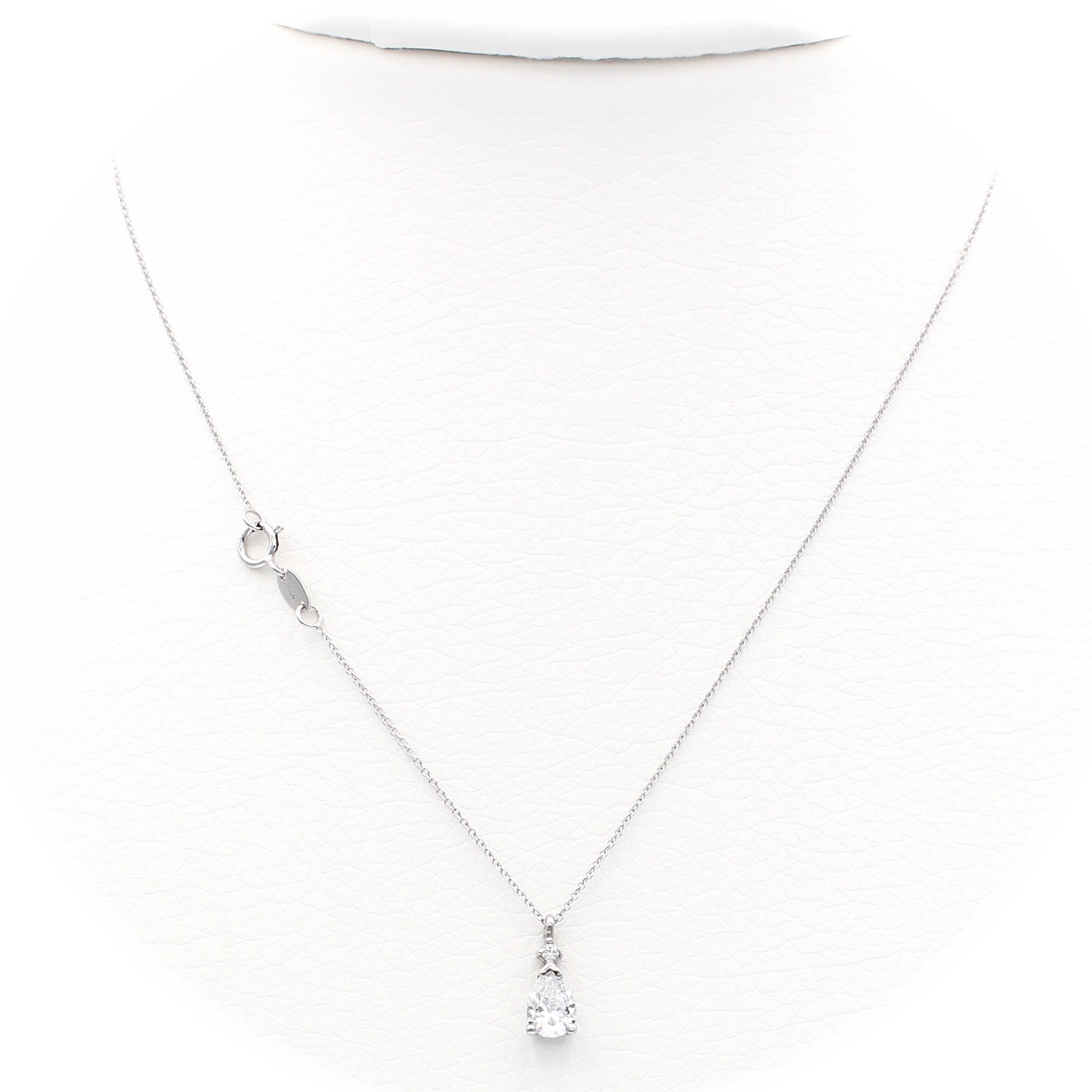 Λευκόχρυσο κολιέ