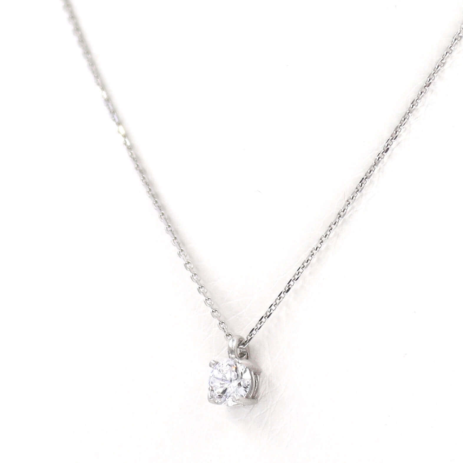 Λευκόχρυσο κολιέ