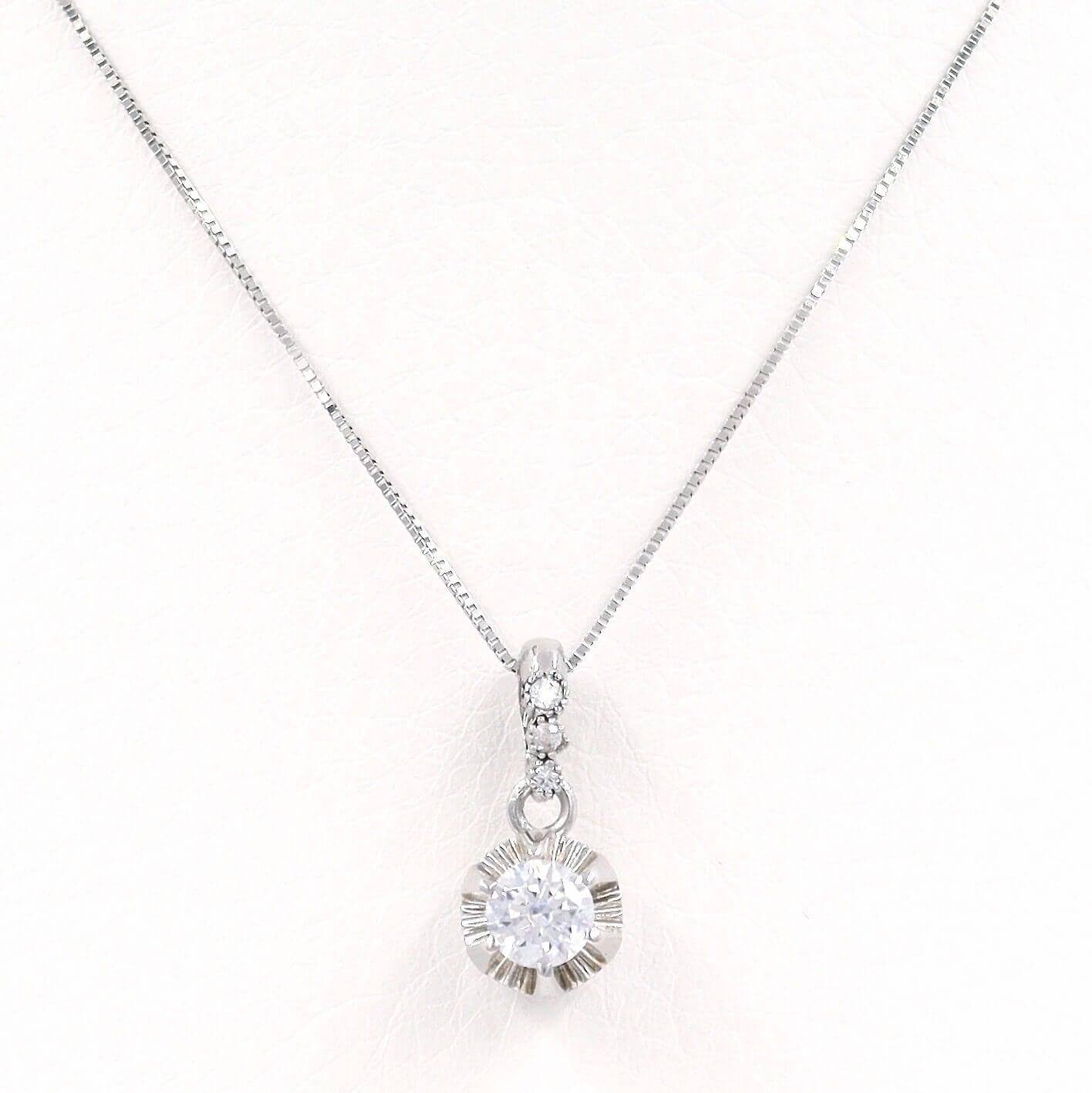 Κολιέ λευκόχρυσο 14 καράτια με λευκά ζιργκόν