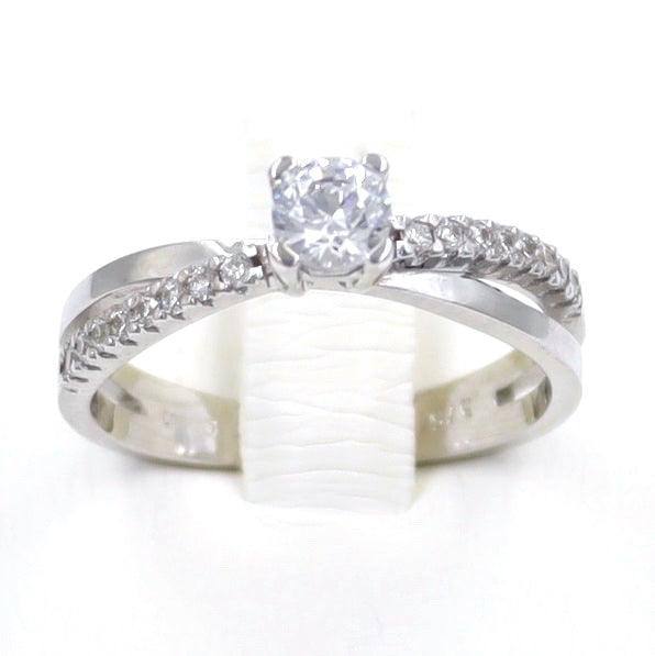 Μονόπετρο δαχτυλίδι