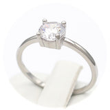 Ασημένιο γυναικείο δαχτυλίδι με λευκό ζιργκόν