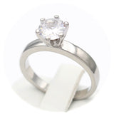 Ασημένιο γυναικείο δαχτυλίδι με λευκή πέτρα ζιργκόν