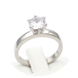 Ασημένιο γυναικείο δαχτυλίδι με λευκή πέτρα ζιργκόν