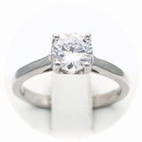 Ασημένιο δαχτυλίδι με λευκό ζιργκόν