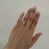 Ασημένιο επιπλατινωμένο δαχτυλίδι με λευκό ζιργκόν