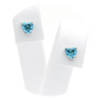 Ασημένια σκουλαρίκια με γαλάζιες πέτρες σε σχήμα καρδιάς