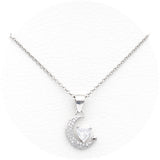 Ασημένιο κολιέ με μοτίφ φεγγάρι και καρδιά