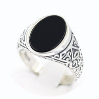 Ασημένιο ανδρικό δαχτυλίδι 925 με μαύρη οβάλ πέτρα