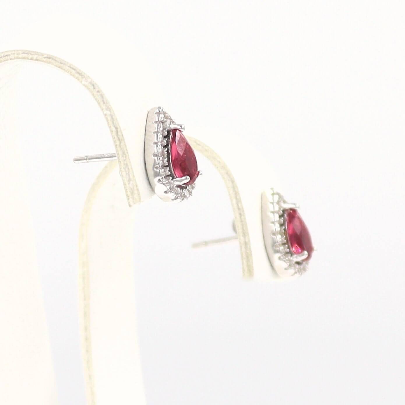 Σκουλαρίκια ροζέτες σταγόνες, με κόκκινες και λευκές πέτρες ζιργκόν