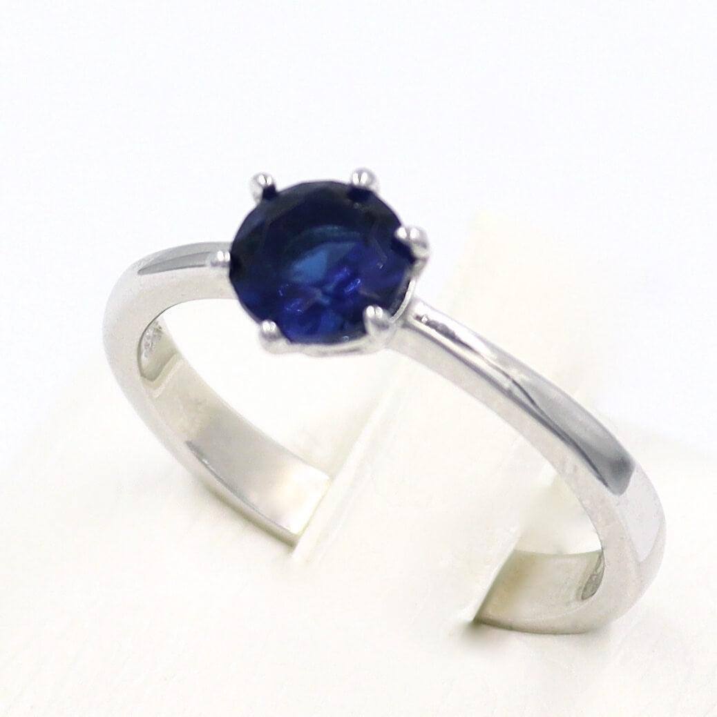 Μονόπετρο ασημένιο δαχτυλίδι με μπλε πέτρα