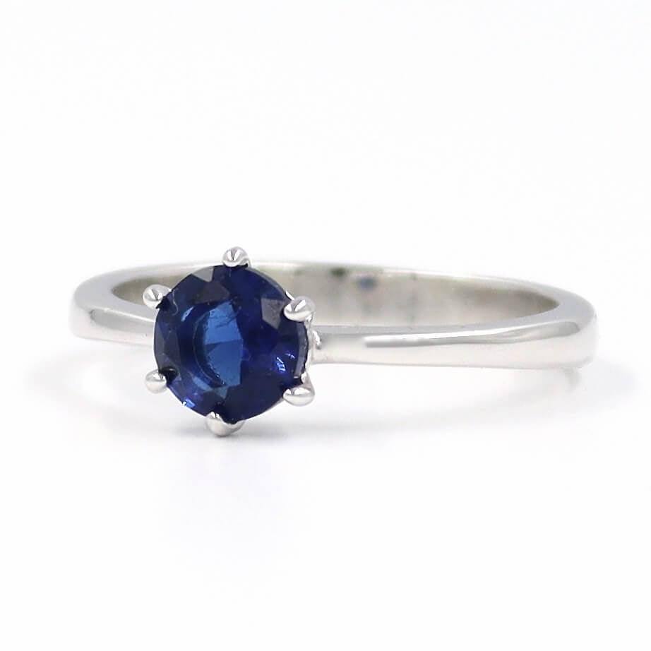 Δαχτυλίδι ασημένιο μονόπετρο με μπλε ζιργκόν πέτρα